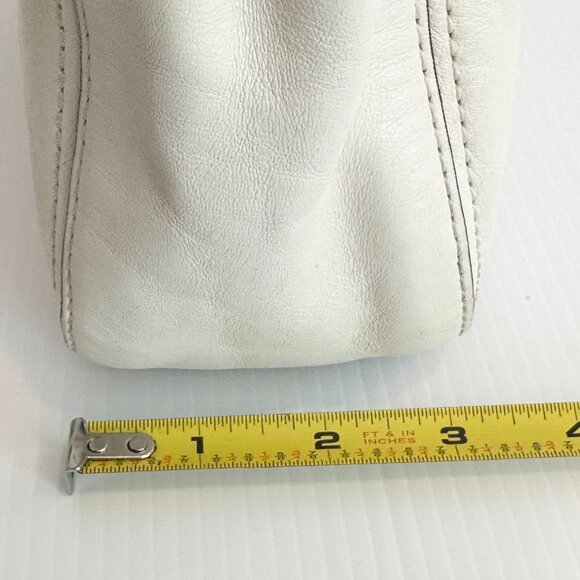 COACH Willis Limited Edition 70th Anniversary - Chalk Leather w/ Striped Lining - Picture 12 of 16